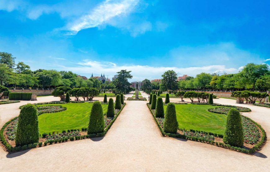 Guided Walking Tour In The Famous Retiro Park In Madrid
