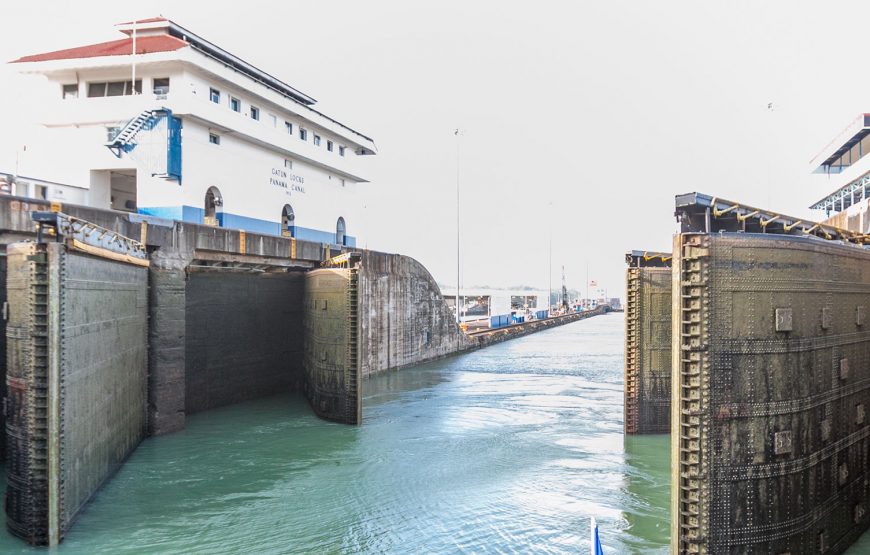 Panama City Tour And Panama Canal (miraflores Locks)